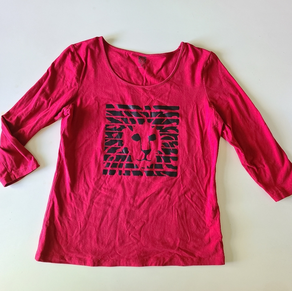 Ann Klein Sport Logo 3/4 Length Sleeve Top